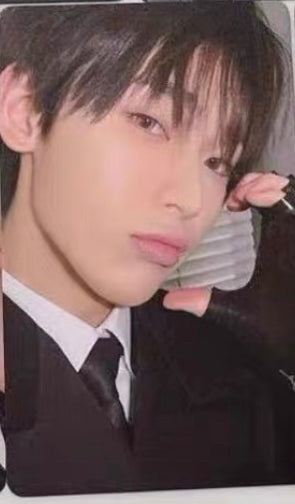 Front view of enhypen Sunoo Border Carnival M2U Pob Photocard photocard