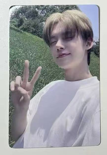 TXT THE STAR CHAPTER : TOGETHER YZY POB PHOTOCARD