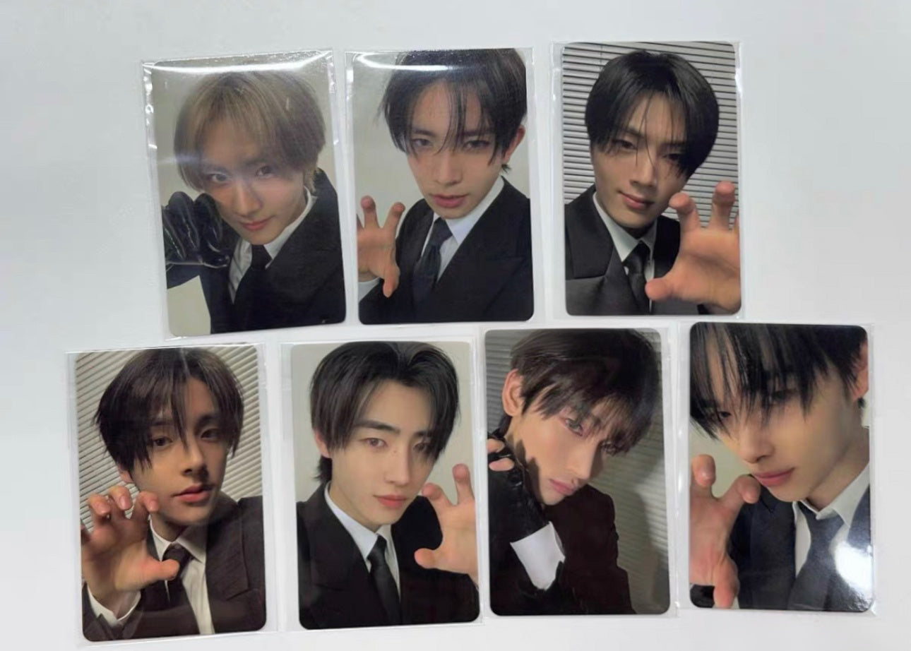 Front view of enhypen Fullset Desire Unleash Music Plant Pob Photocard photocard