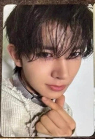 Front view of enhypen Heeseung Dimension Dilemma Powerstation Pob Photocard photocard