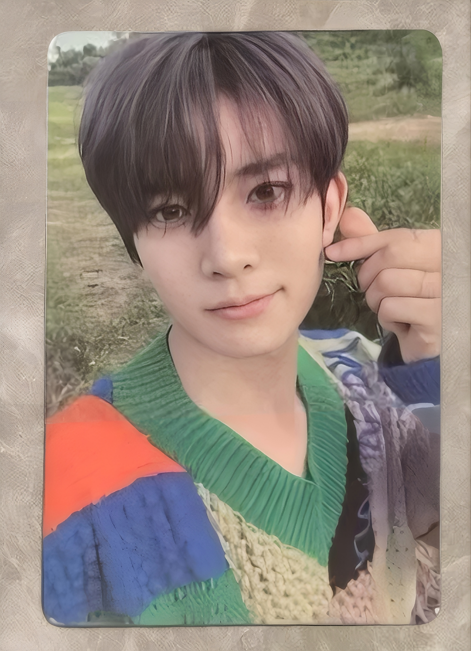 Front view of enhypen Heeseung Orange Blood Yzy Yizhiyu 1.0 Pob Photocard photocard