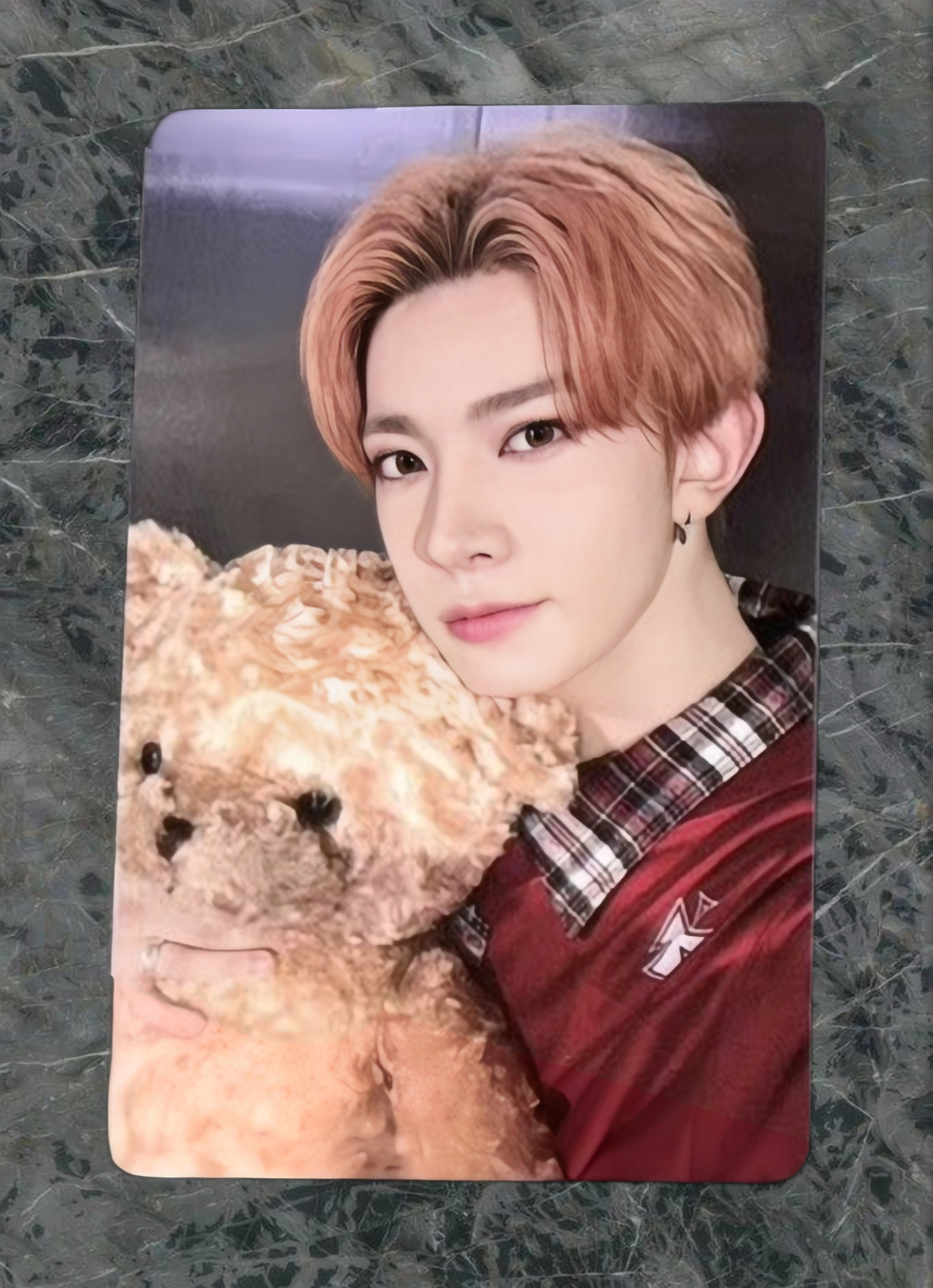 Bear view of enhypen Heeseung Untold Romance Yzy Yizhiyu 4.0 Lucky Draw Bear Ver.Pob Photocard photocard