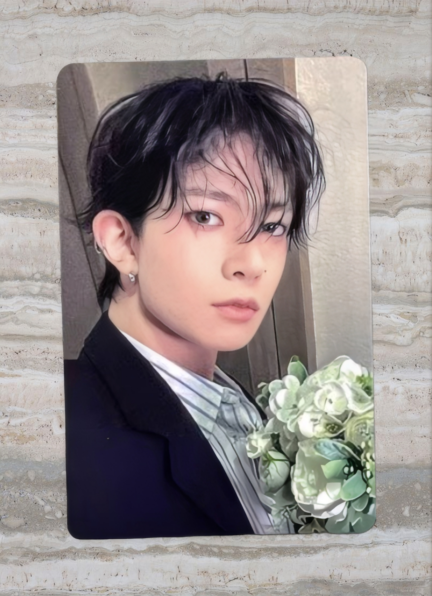 Flower view of enhypen Heeseung Untold Romance Yzy Yizhiyu Flower Ver. Pob Photocard photocard