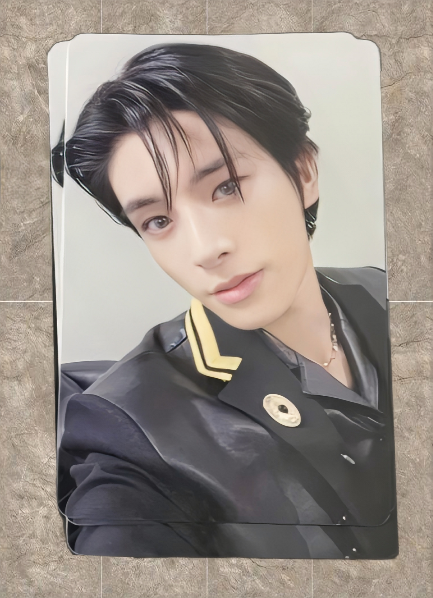 Front view of enhypen Jake Orange Blood Yzy Yizhiyu 6.0 Pob Photocard photocard