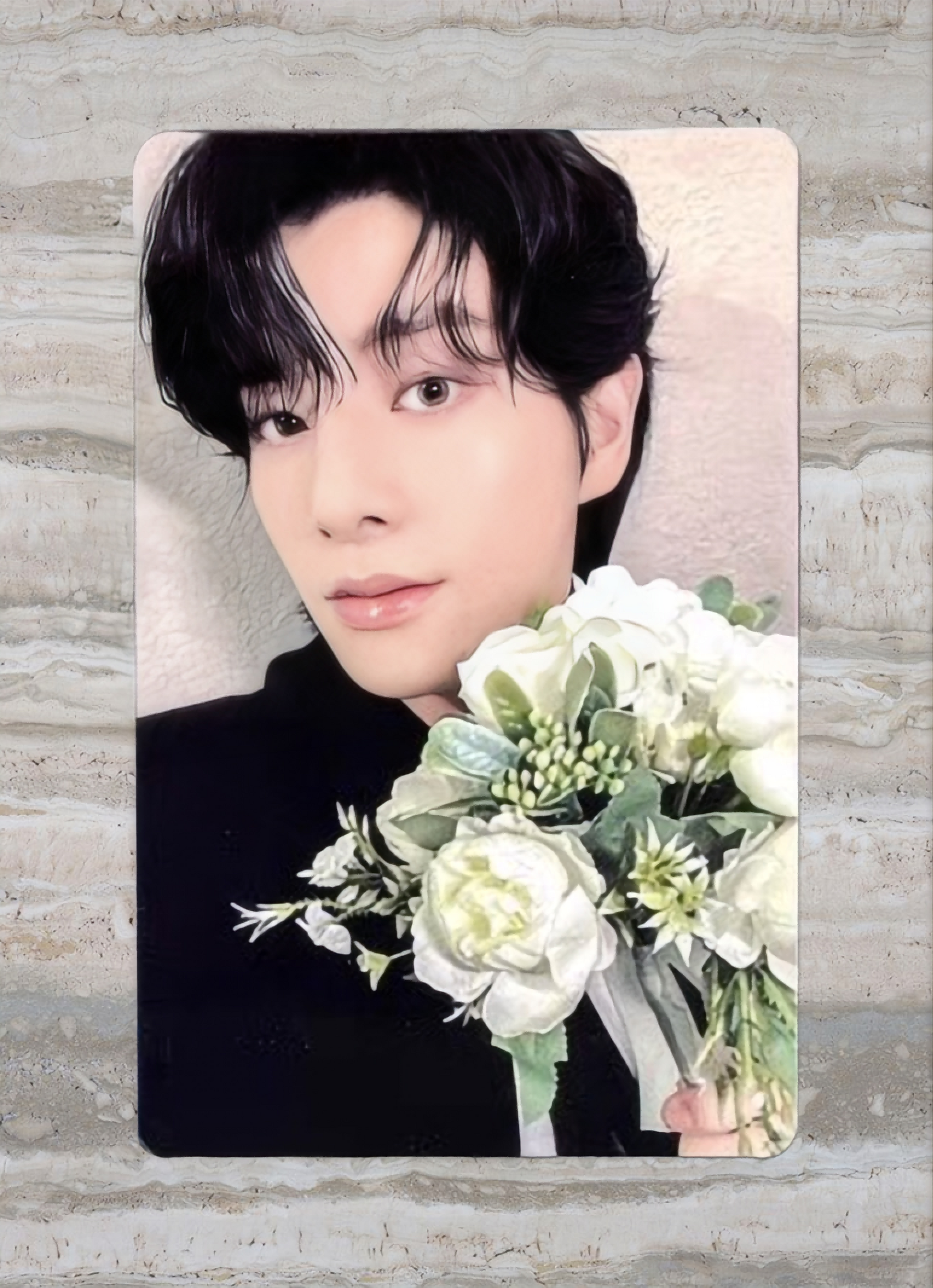 Flower view of enhypen Jake Untold Romance Yzy Yizhiyu Flower Ver. Pob Photocard photocard