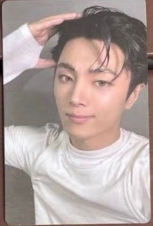 Front view of enhypen Jay Desire Unleash Bath Bomb Pob Photocard photocard