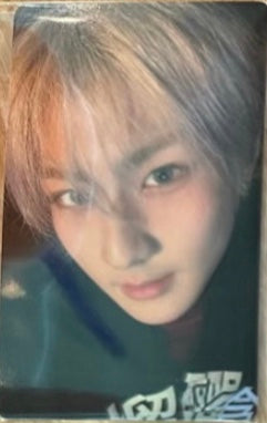 Front view of enhypen Jungwon Desire Weverse Showcase Pob Photocard photocard