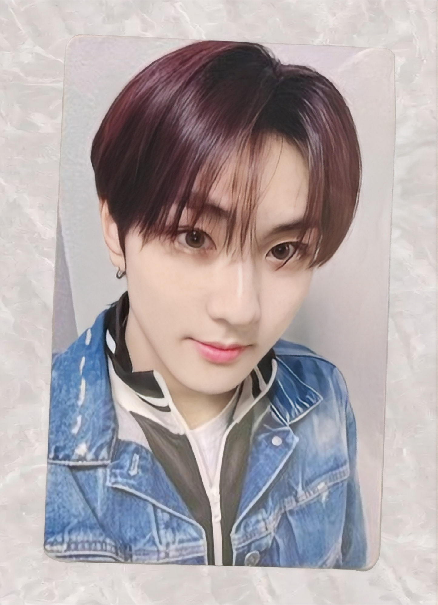 Front view of enhypen Jungwon Orange Blood Yzy 5.0 Video Call Pob Photocard photocard