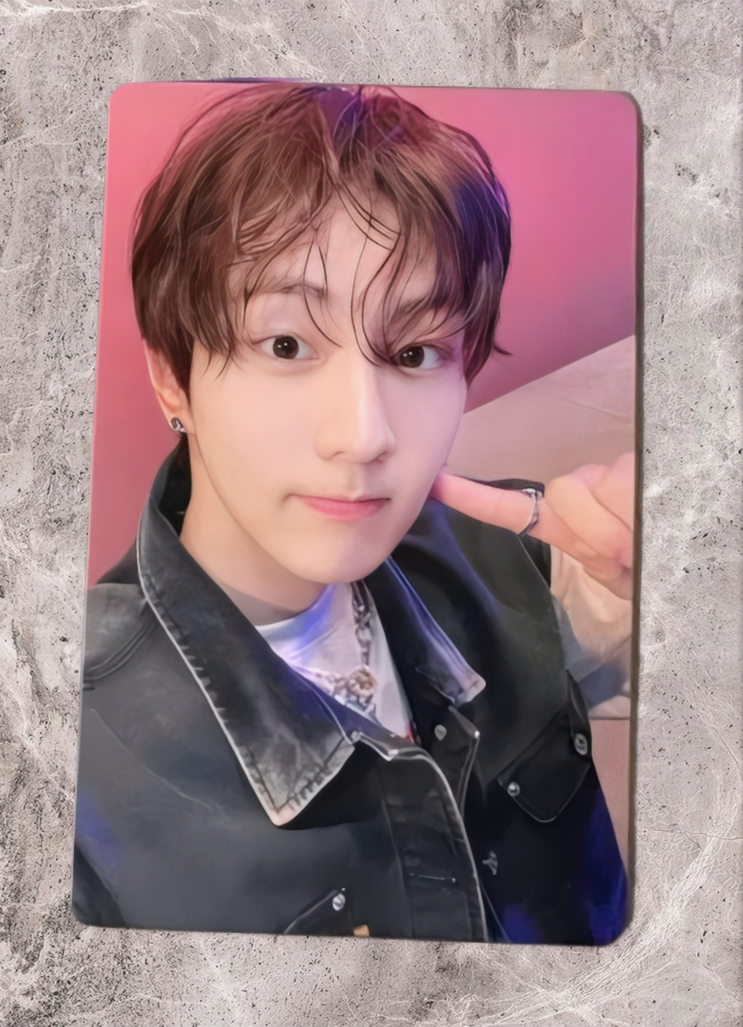 Front view of enhypen Jungwon Orange Blood Yzy Yizhiyu 4.0 Video Call Pob Photocard photocard