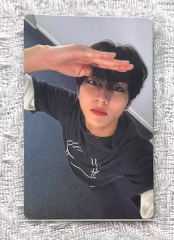 Front view of enhypen Jungwon Romance Untold Day Dream Kkt Kakaotalk Pob Photocard photocard