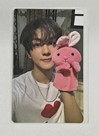 Front view of enhypen Jungwon Romance Untold Xo Broadcast Photocard photocard