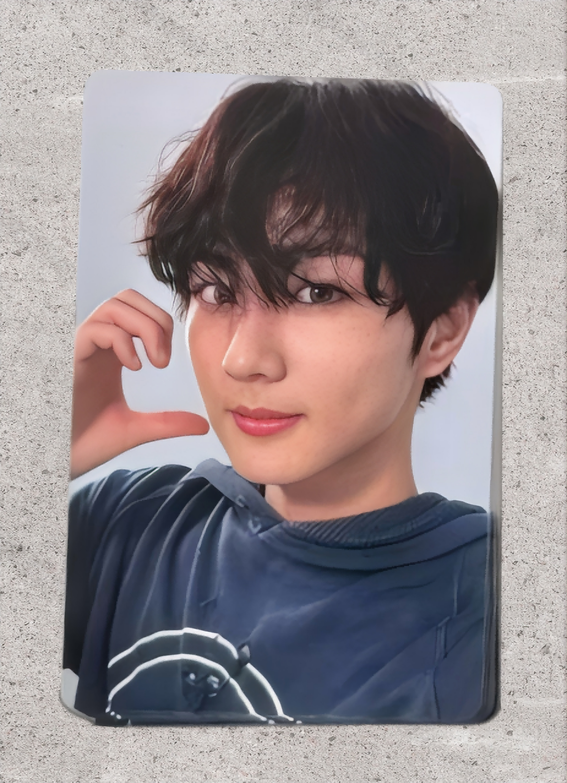 Front view of enhypen Jungwon Untold Romance Day Dream Yzy Yizhiyu 4.0 Video Call Pob Photocard photocard