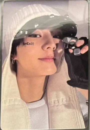 Enhypen untold romance yzy yizhiyu video call round 4 pop photocard