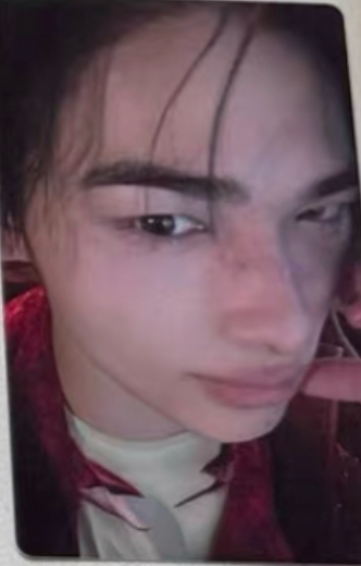 Front view of enhypen Niki Desire Unleash Yongsan Pop-Up Pob Photocard photocard