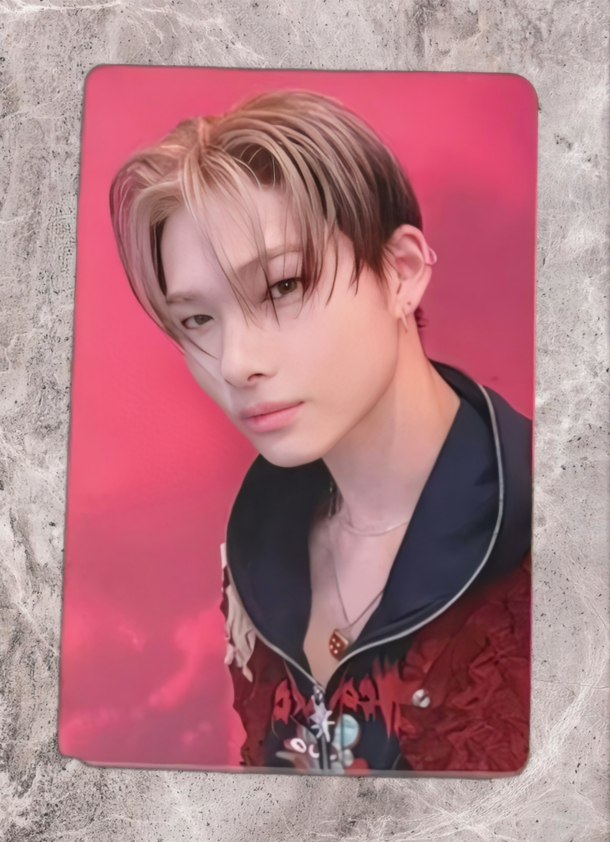 Front view of enhypen Niki Orange Blood Yzy Yizhiyu 4.0 Video Call Pob Photocard photocard
