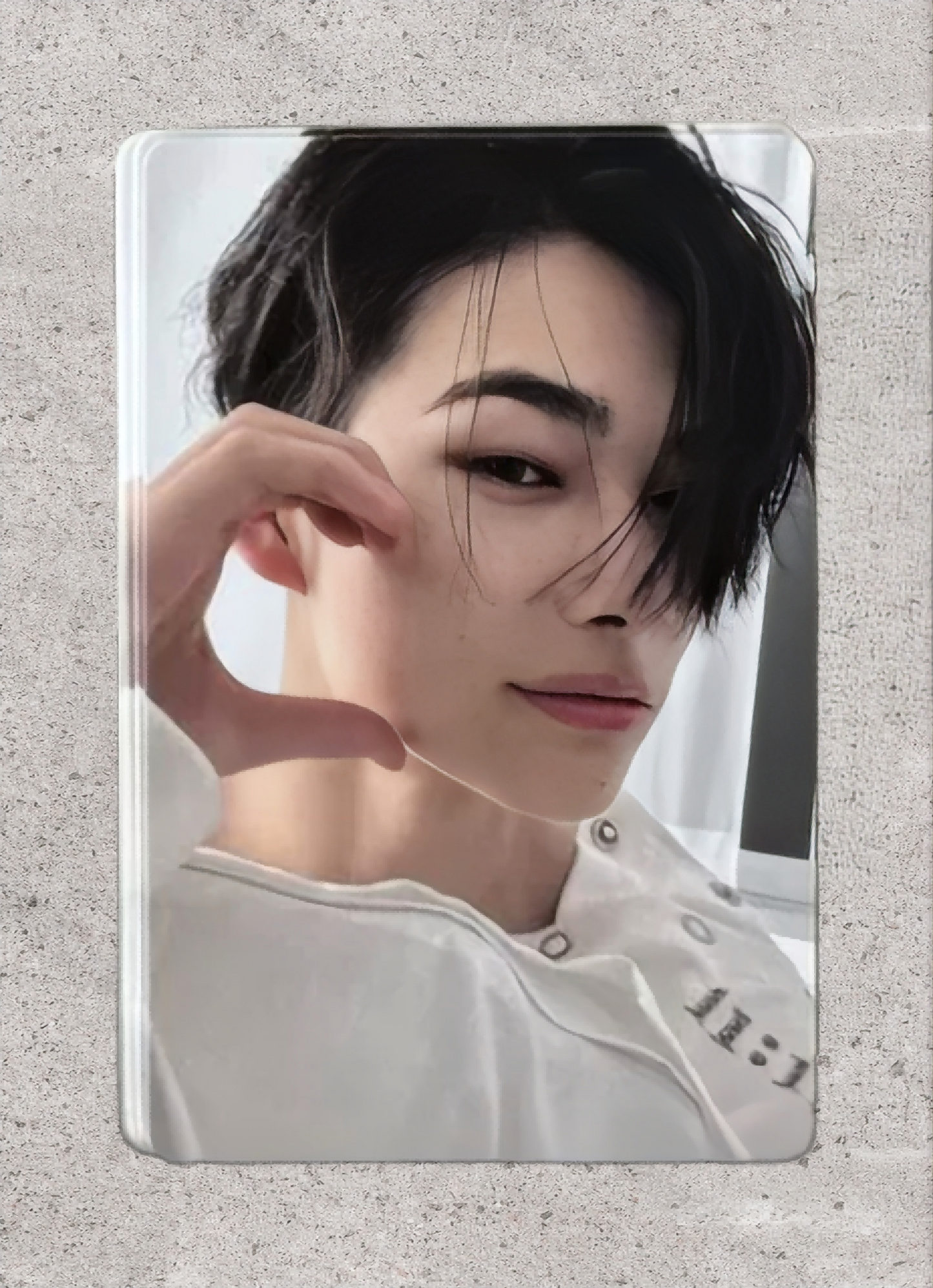Front view of enhypen Niki Untold Romance Day Dream Yzy Yizhiyu 4.0 Video Call Pob Photocard photocard