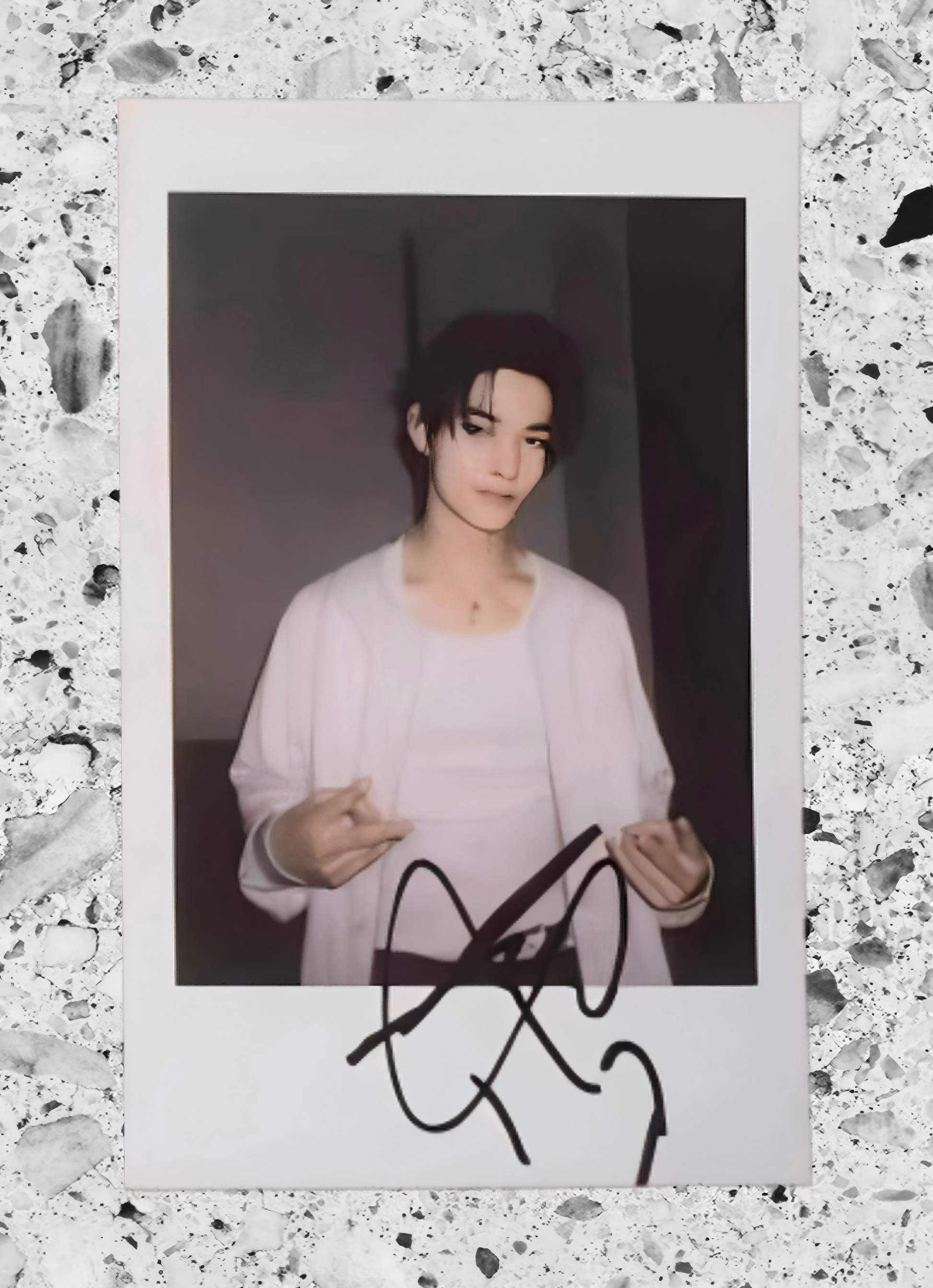 Fansign view of enhypen Niki Untold Romance Shanghai Fansign Pob Photocard photocard