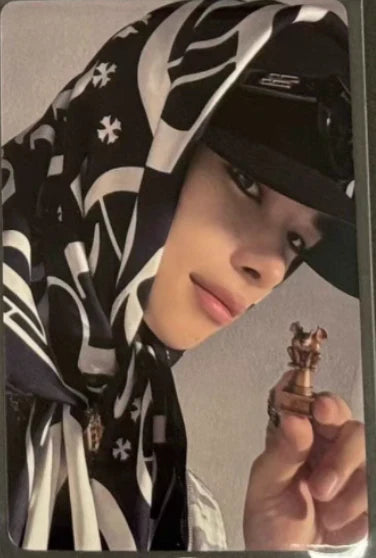 Enhypen untold romance yzy yizhiyu video call round 4 pop photocard