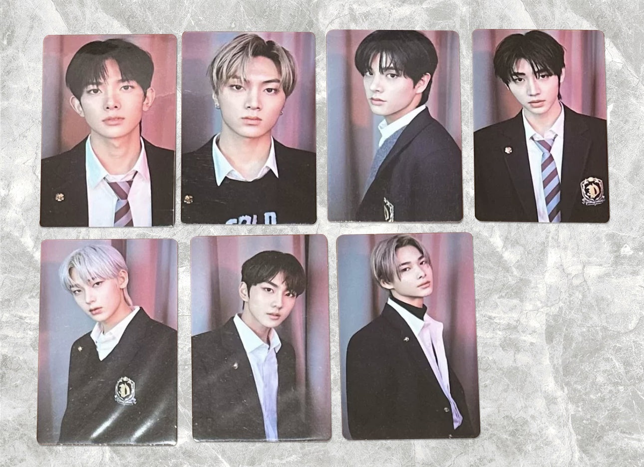 Front view of enhypen Ot7 Border Carnival M2U Pob Photocard photocard