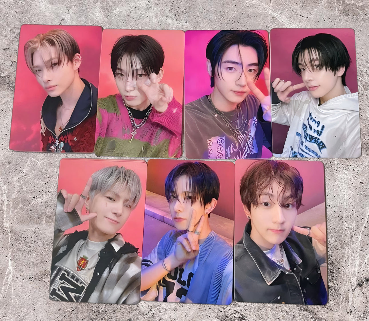 Front view of enhypen Ot7 Orange Blood Yzy Yizhiyu 4.0 Video Call Pob Photocard photocard