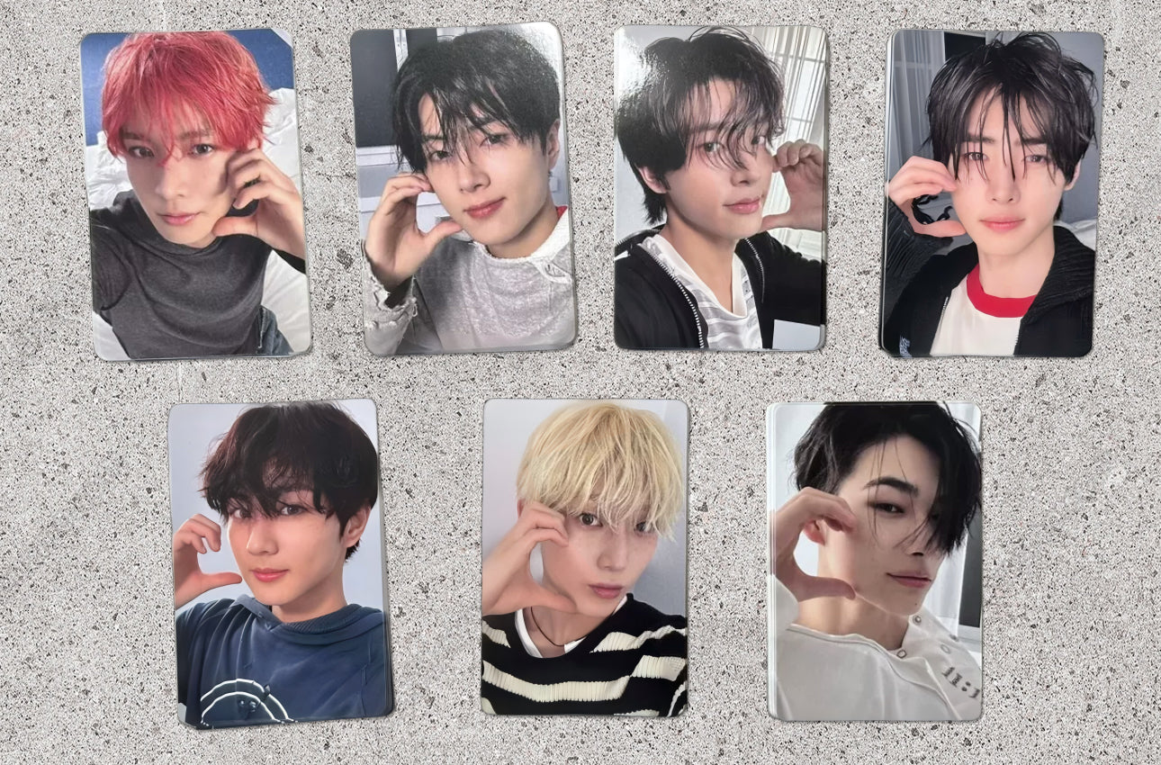 Front view of enhypen Ot7 Untold Romance Day Dream Yzy Yizhiyu 4.0 Video Call Pob Photocard photocard