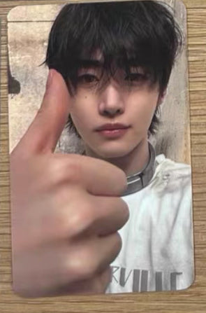 Front view of enhypen Sunghoon Dark Moon Powerstation Pob Photocard photocard