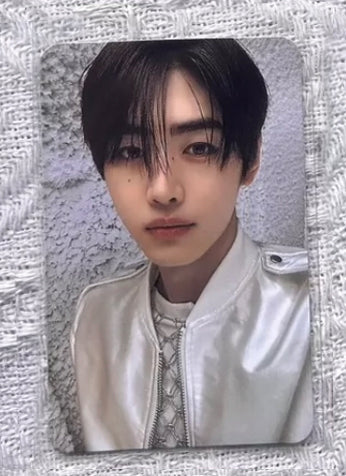 Front view of enhypen Sunghoon Romance Untold Day Dream Gs25 Pob Photocard photocard