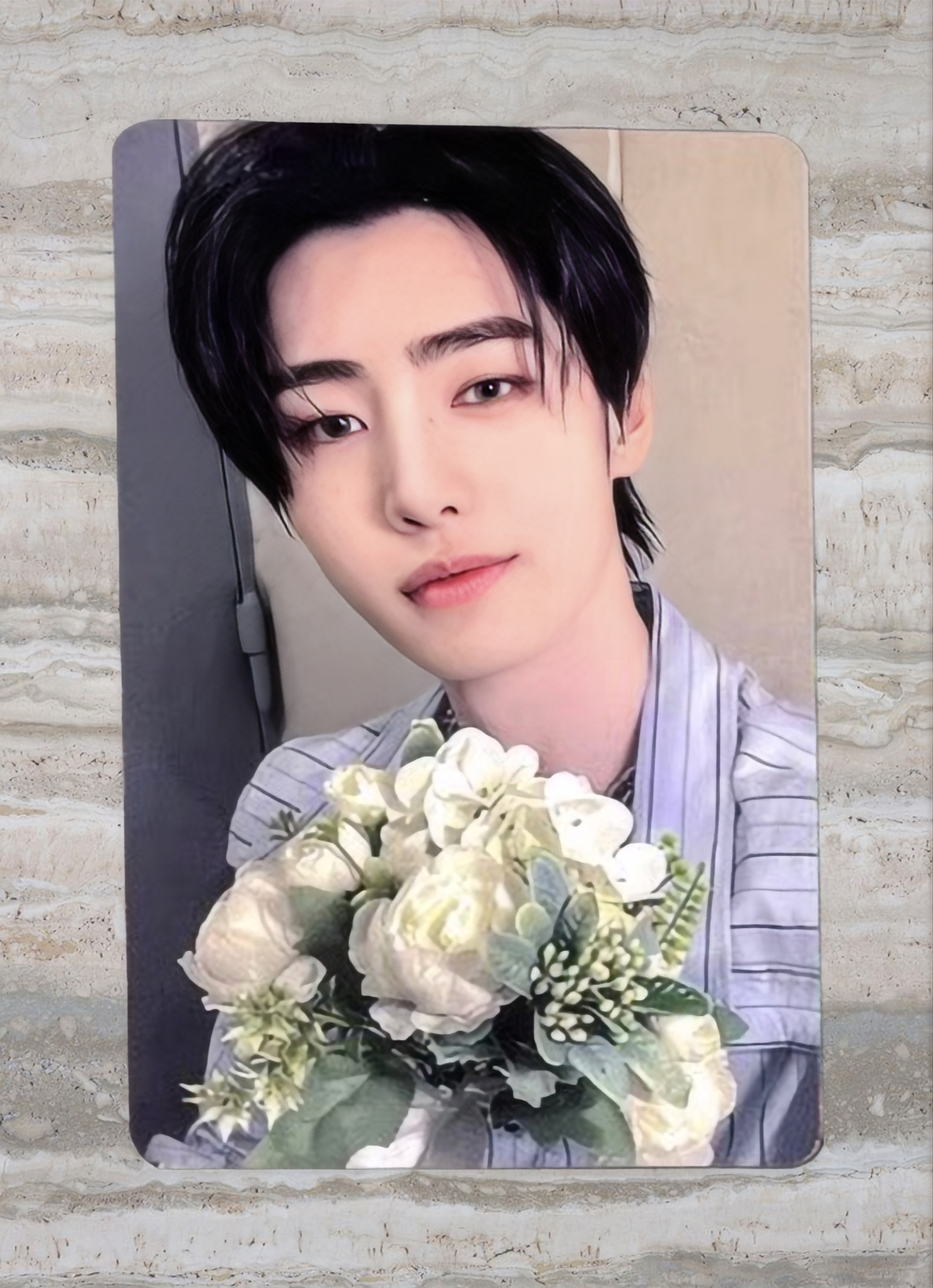 Flower view of enhypen Sunghoon Untold Romance Yzy Yizhiyu Flower Ver. Pob Photocard photocard