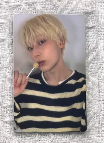 Front view of enhypen Sunoo Romance Untold Day Dream Kkt Kakaotalk Pob Photocard photocard