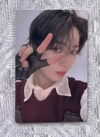 Front view of enhypen Sunoo Romance Untold Day Dream Showcase Pob Photocard photocard