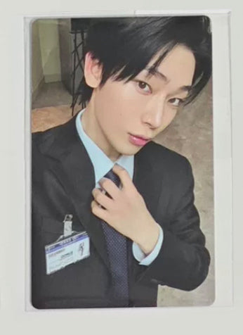 Front view of enhypen Sunoo Romance Untold Day Dream Weverse Shop Pob Photocard photocard
